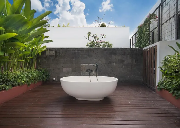 Villa Ayona By Ini Vie Hospitality